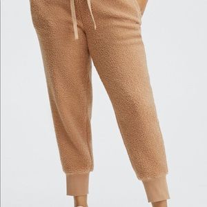 Fabletics - Sherpa Luxe Jogger - XXL (14-16) - Desert